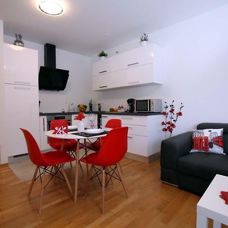 Apartment West Fiume Esterno foto